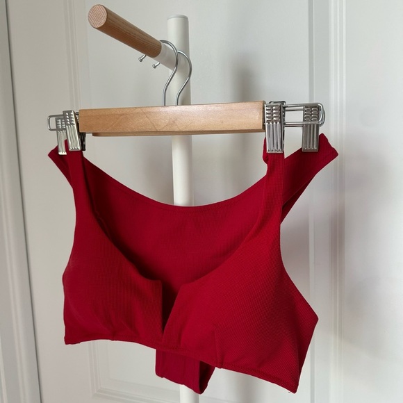 Oysho Piqué Halterneck-Style Bikini Top & Classic Briefs - Picture 4 of 8